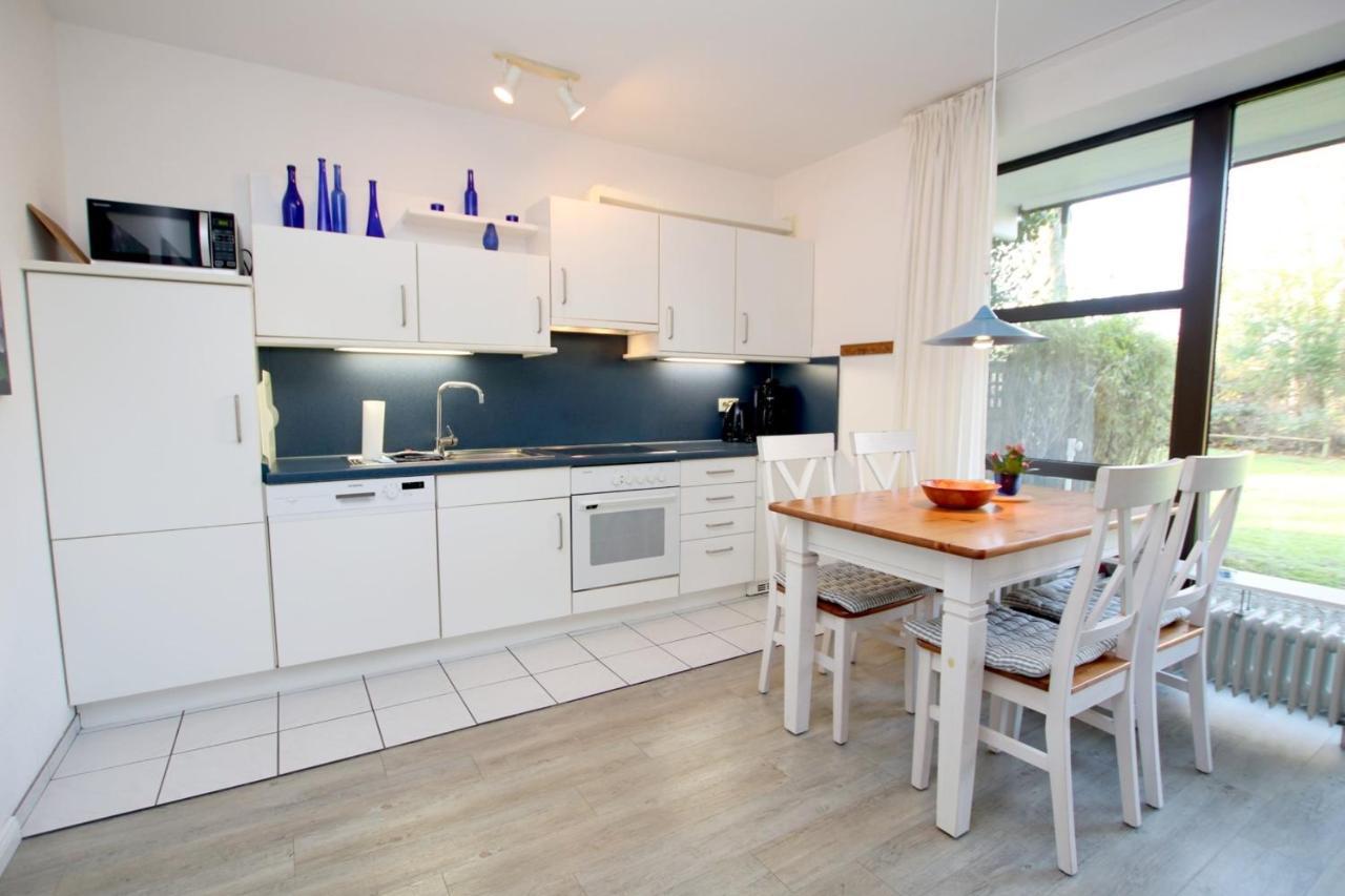 Waldstrasse 19A, Whg 22, Feriendomizil Am Suedstra Lägenhet Wyk auf Föhr Exteriör bild